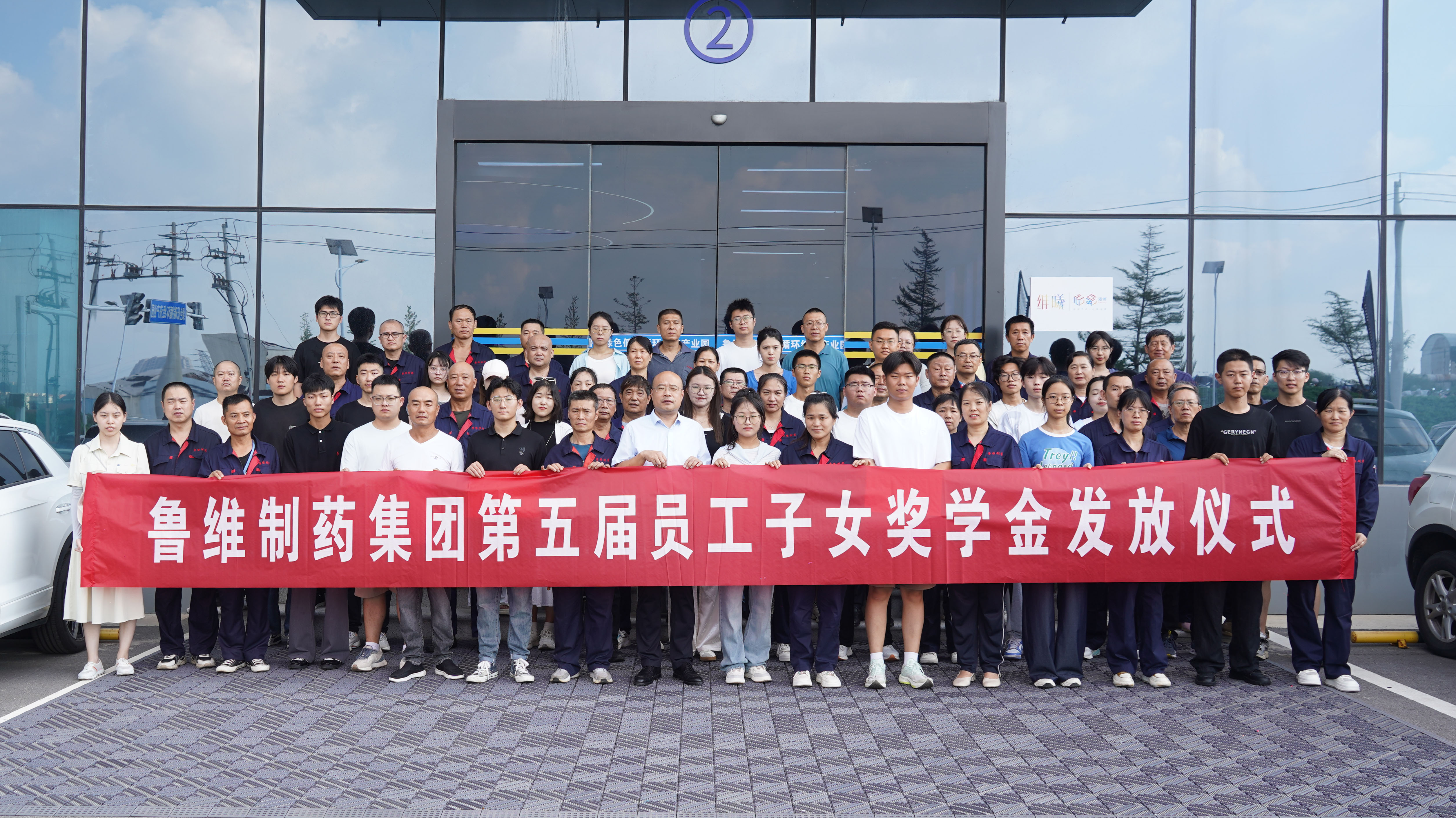 928bcc1f69e8ea75a2d797e4cfd55899.jpg 928bcc1f69e8ea75a2d797e4cfd55899.jpg